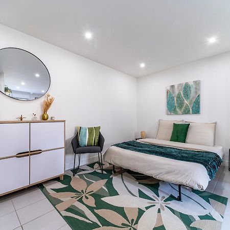 Апартаменти Le Cosy - Free Parking - Proche Gares Lille - Netflix - Wifi Mons-en-Baroeul Екстер'єр фото