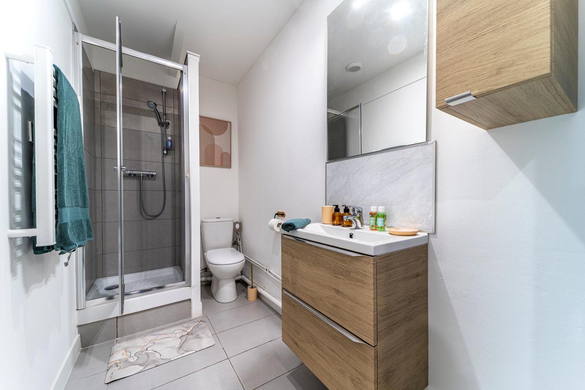 Апартаменти Le Cosy - Free Parking - Proche Gares Lille - Netflix - Wifi Mons-en-Baroeul Екстер'єр фото